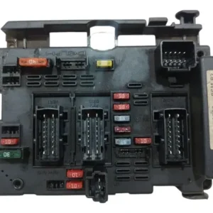 Caixa De Fusivel Peugeot 206 207 C4 1.4 9657573780 Bsm B2